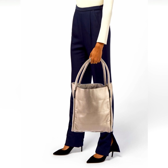 Neiman Marcus Pewter Gold Metallic Leather Tote Bag with‎ Metal Accents - Picture 1 of 13
